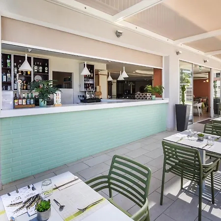 Hotel Livvo Anamar 4*