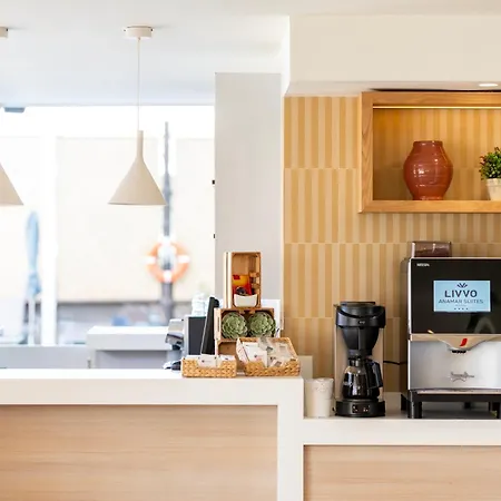 Livvo Anamar بلايا ديل إنغلز