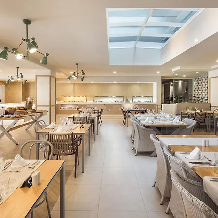 Livvo Anamar Hotelli 4*