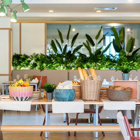 Livvo Anamar Отель 4*