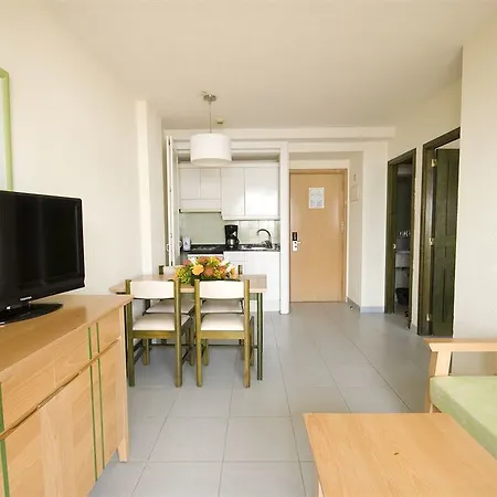 Livvo Anamar Ξενοδοχείο 4*