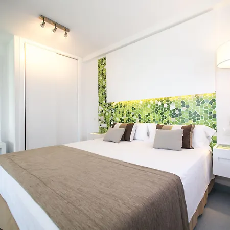 Livvo Anamar 4*